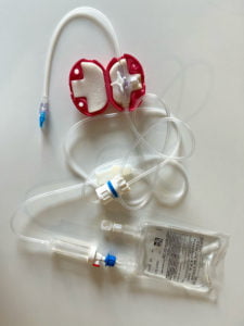 ligne de perfusion par gravite